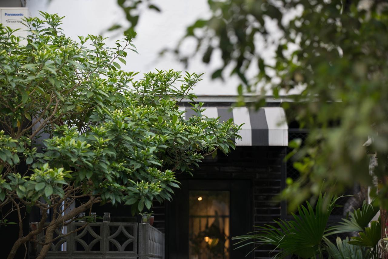 被愛咖啡小旅館 Birdeye Garden Tainan Exteriör bild