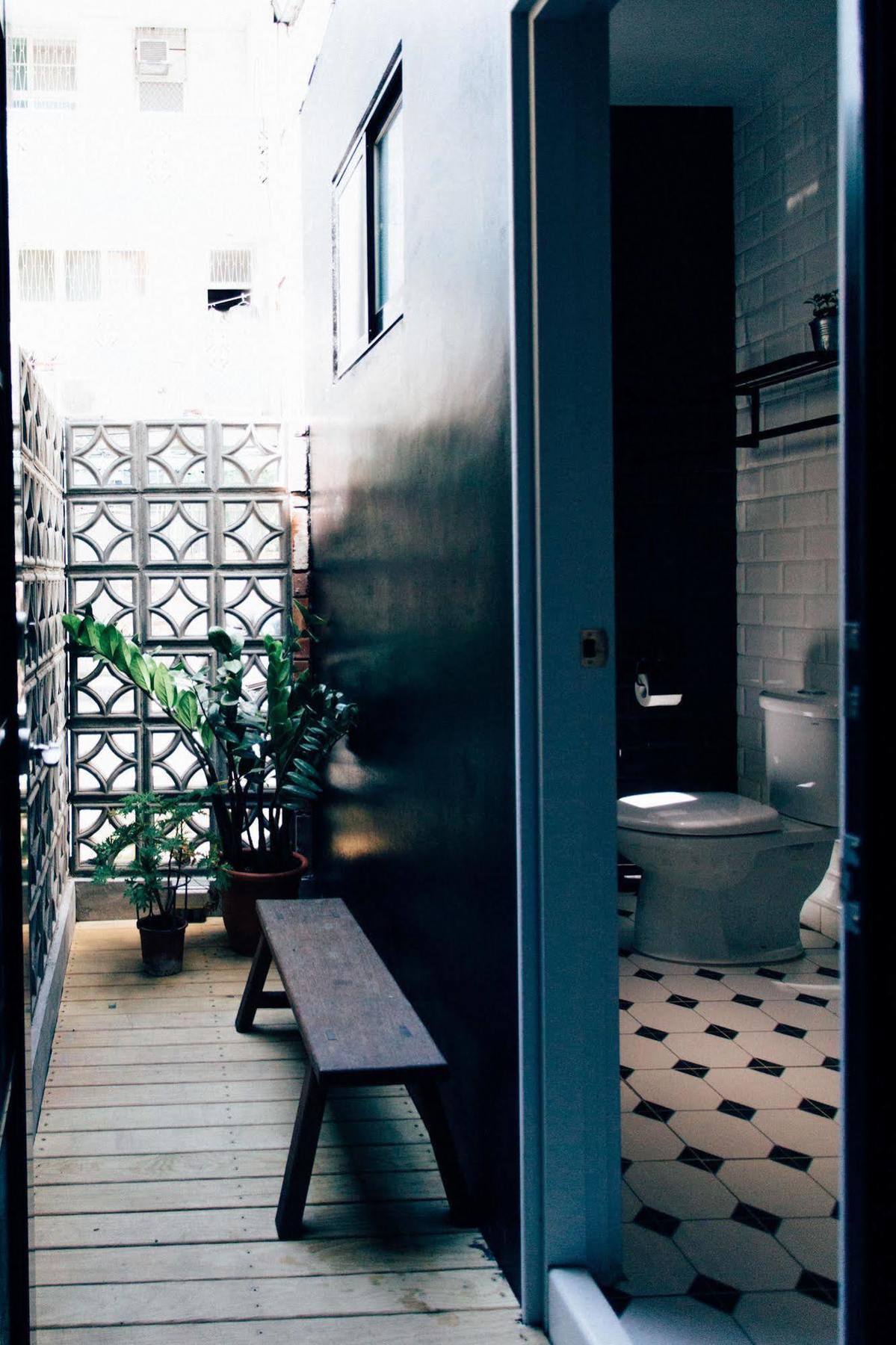 被愛咖啡小旅館 Birdeye Garden Tainan Exteriör bild