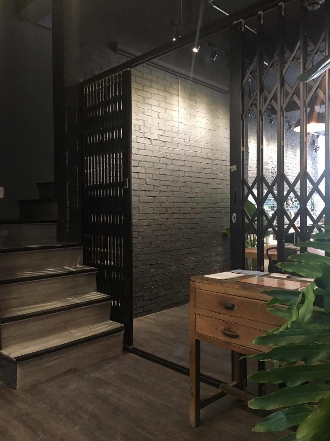 被愛咖啡小旅館 Birdeye Garden Tainan Exteriör bild